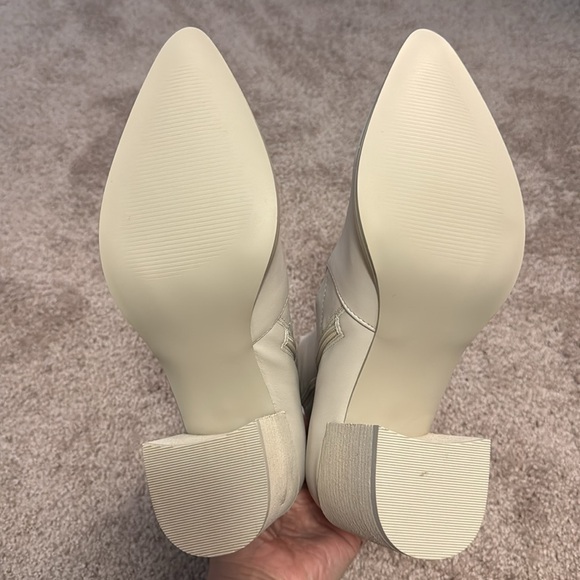Steve Madden Carla Boots Size 11 M Color Bone - Picture 9 of 11